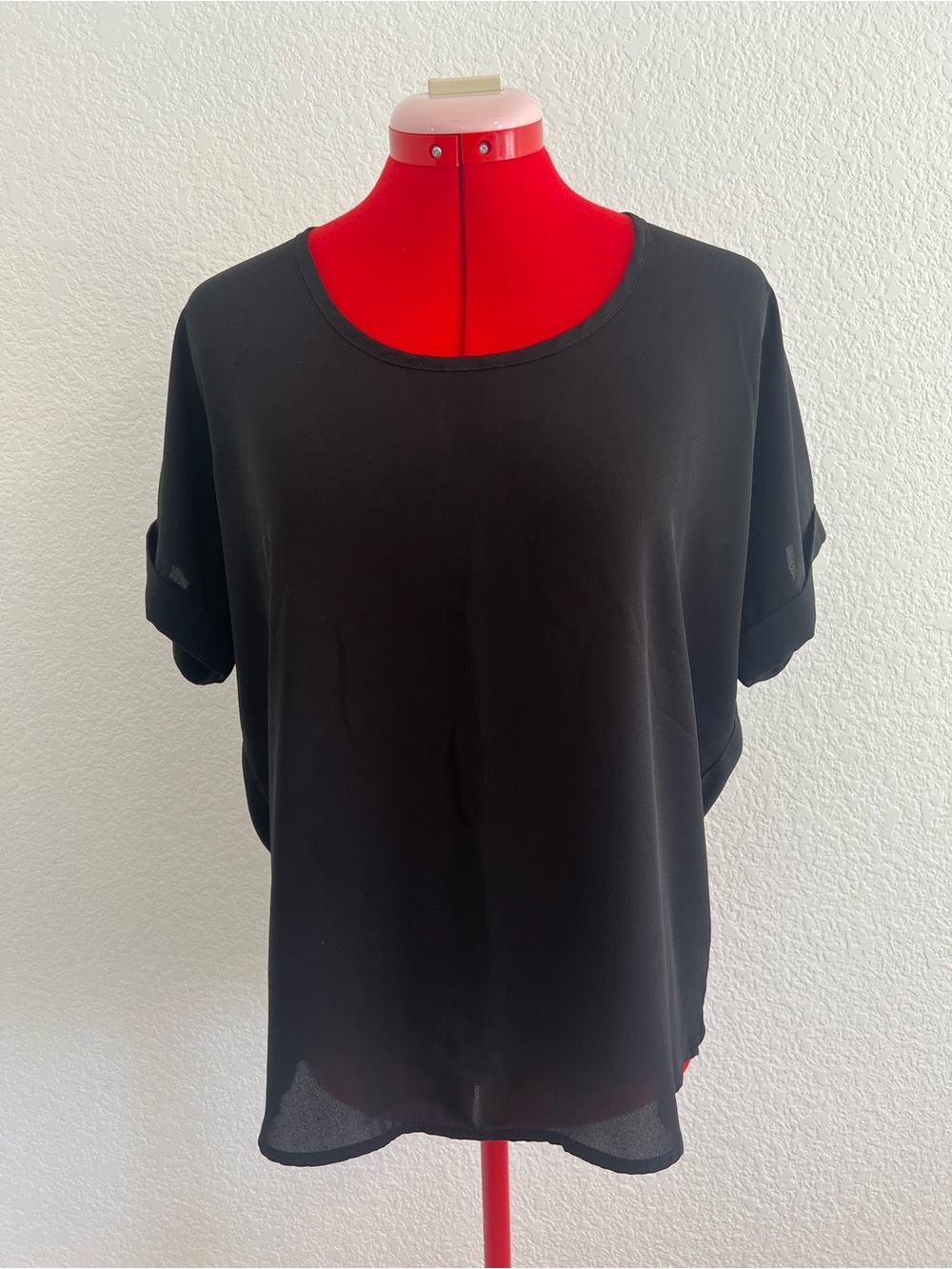 Charlotte Russe Black Short Sleeve Lightweight Top Small